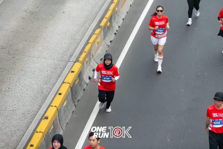 Race photo from ONE RUN 10K 2025