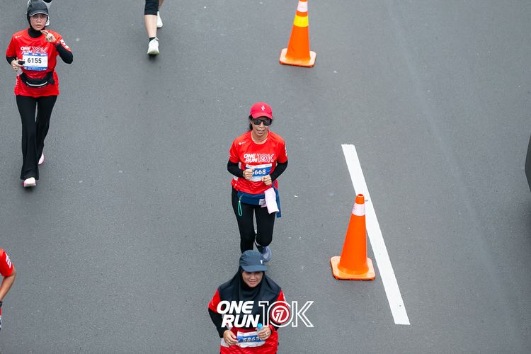 Race photo from ONE RUN 10K 2025