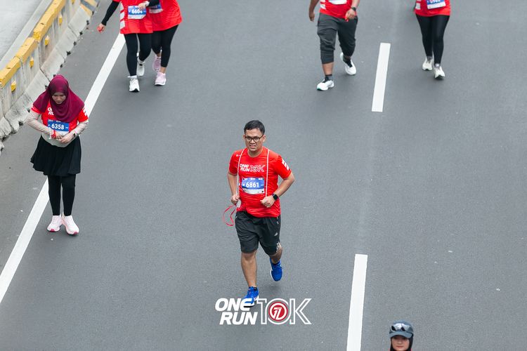 Race photo from ONE RUN 10K 2025