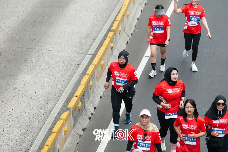 Race photo from ONE RUN 10K 2025