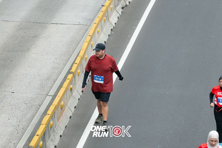 Race photo from ONE RUN 10K 2025