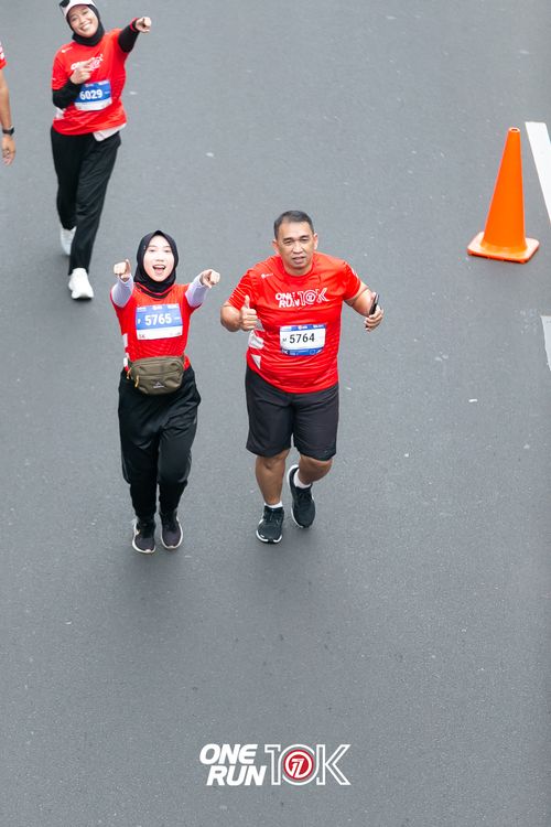 Race photo from ONE RUN 10K 2025