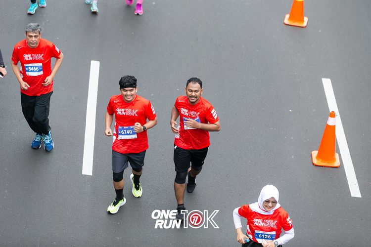 Race photo from ONE RUN 10K 2025