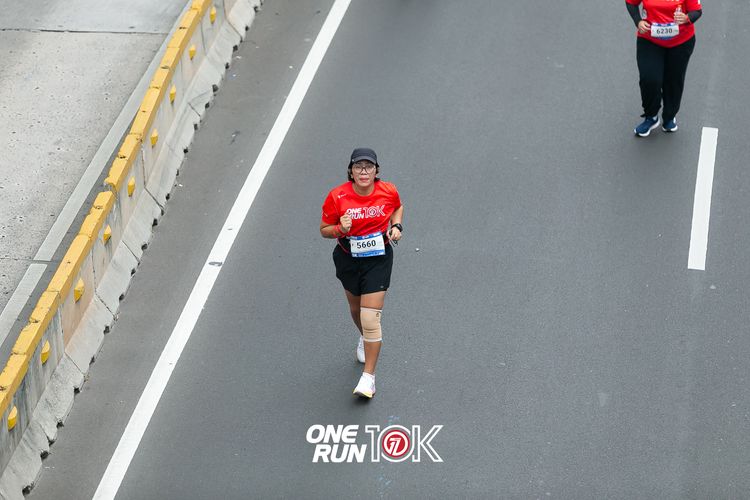 Race photo from ONE RUN 10K 2025
