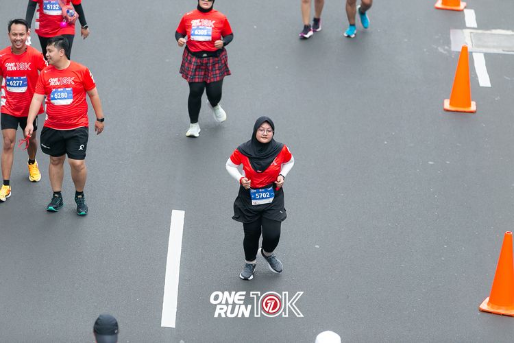 Race photo from ONE RUN 10K 2025