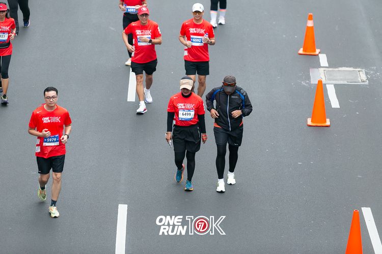 Race photo from ONE RUN 10K 2025