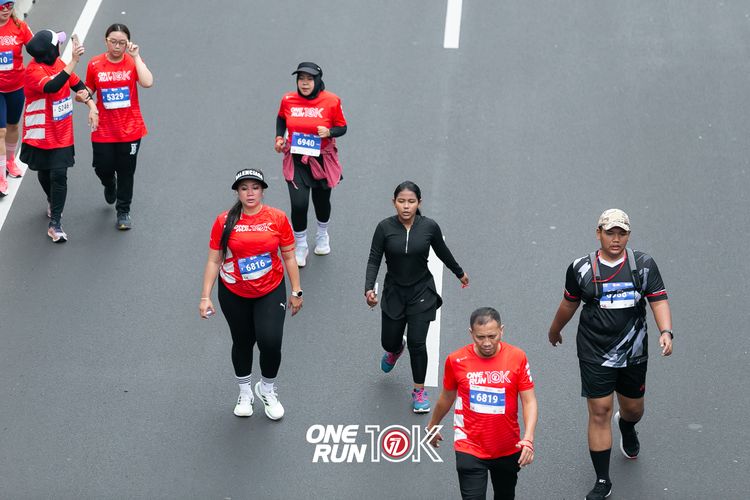 Race photo from ONE RUN 10K 2025