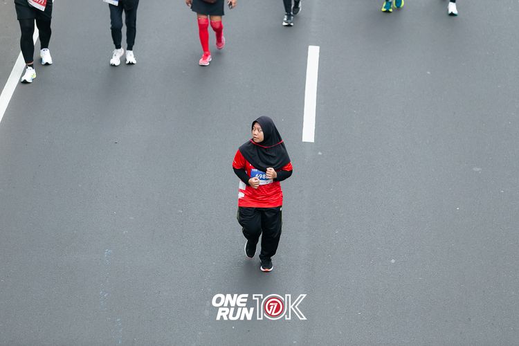 Race photo from ONE RUN 10K 2025