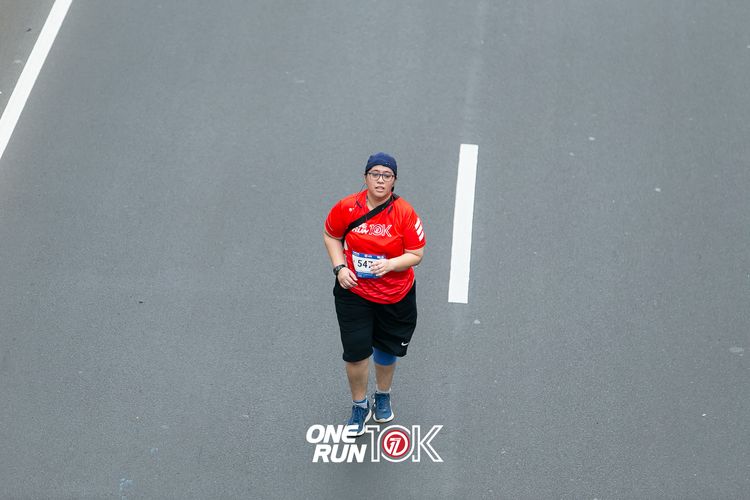 Race photo from ONE RUN 10K 2025