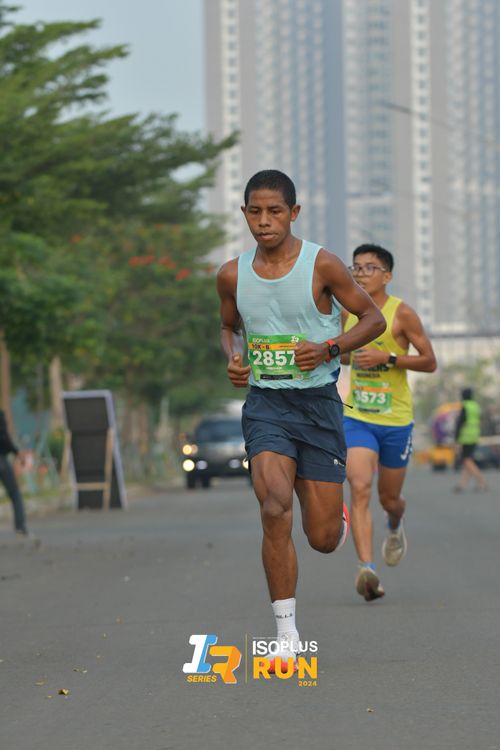 Race photo from ISOPlus Run 2024 Jakarta