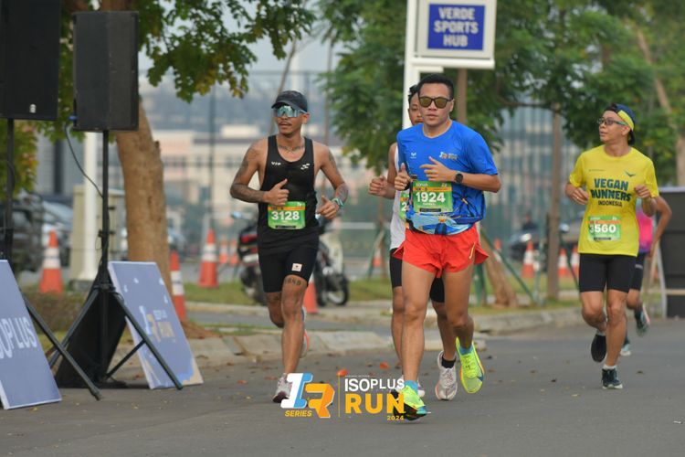 Race photo from ISOPlus Run 2024 Jakarta