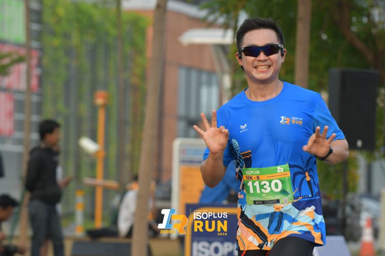 Race photo from ISOPlus Run 2024 Jakarta