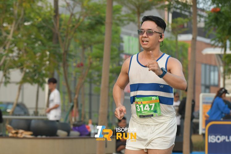 Race photo from ISOPlus Run 2024 Jakarta