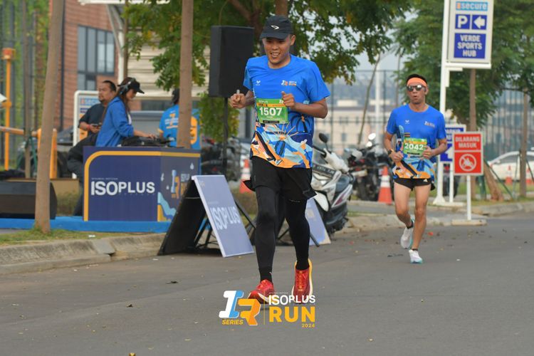 Race photo from ISOPlus Run 2024 Jakarta