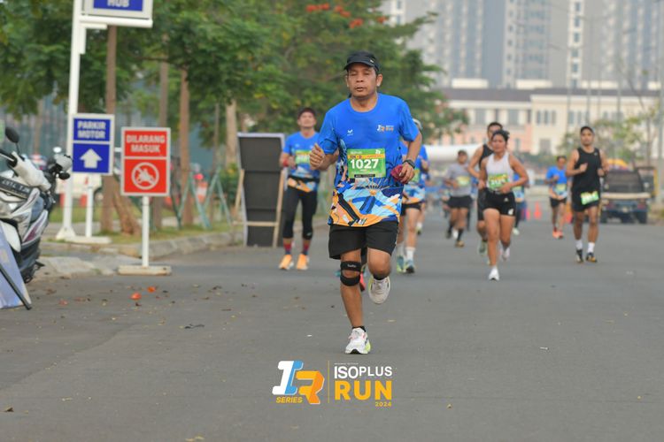 Race photo from ISOPlus Run 2024 Jakarta