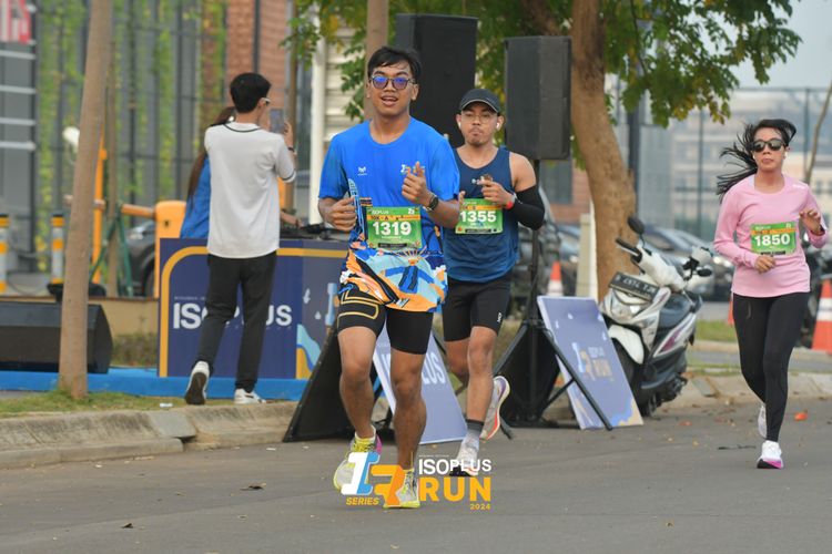 Race photo from ISOPlus Run 2024 Jakarta