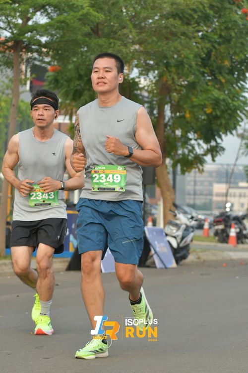 Race photo from ISOPlus Run 2024 Jakarta