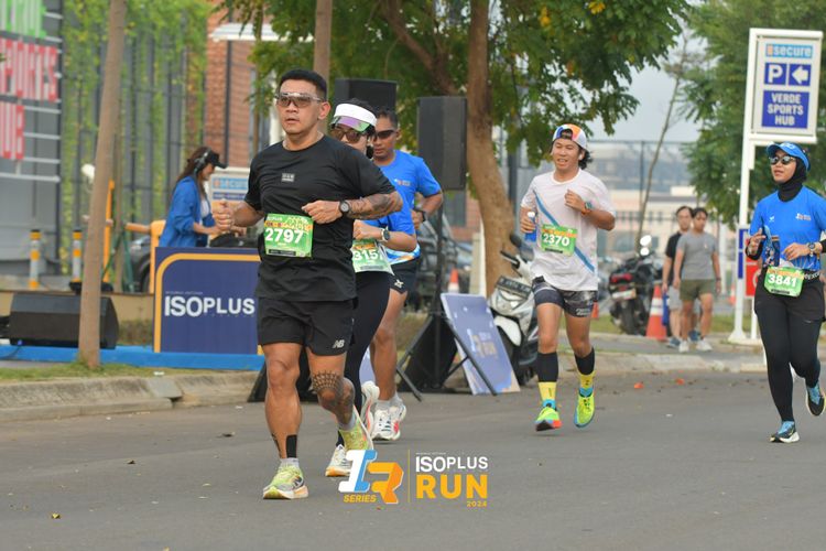 Race photo from ISOPlus Run 2024 Jakarta