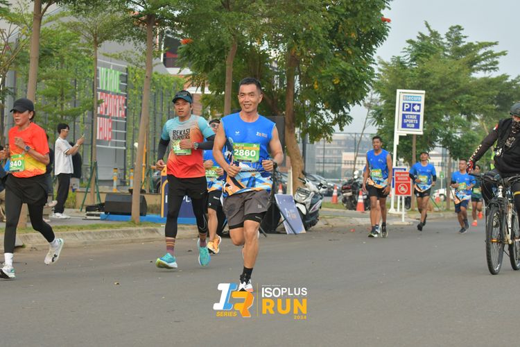 Race photo from ISOPlus Run 2024 Jakarta