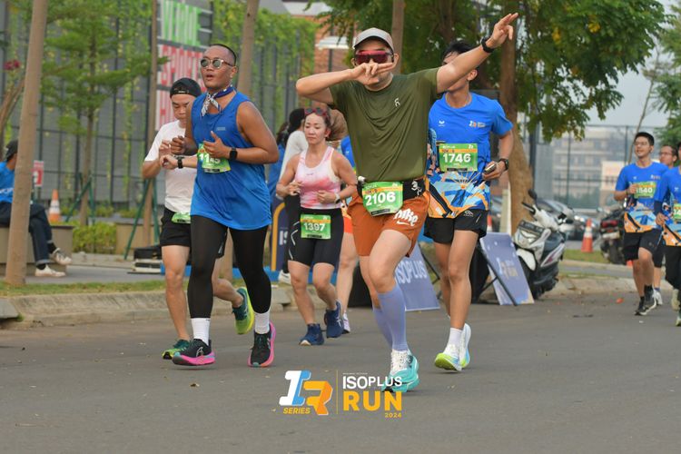 Race photo from ISOPlus Run 2024 Jakarta