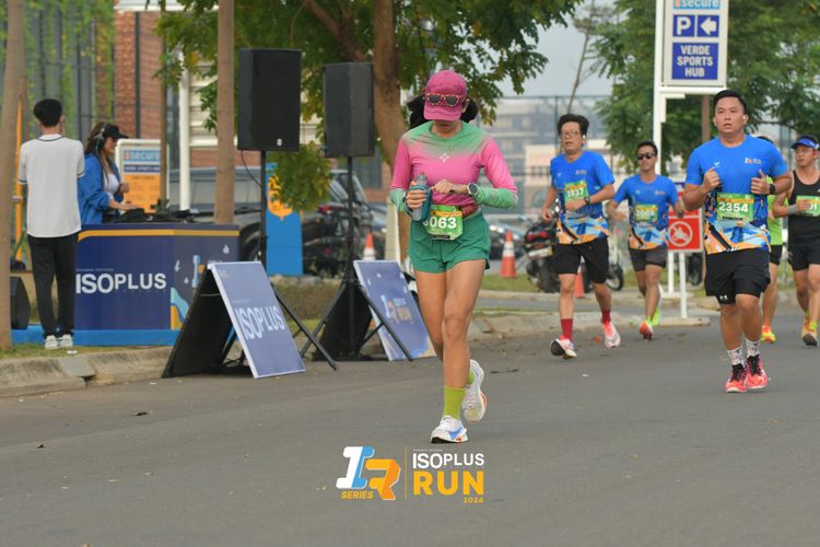 Race photo from ISOPlus Run 2024 Jakarta