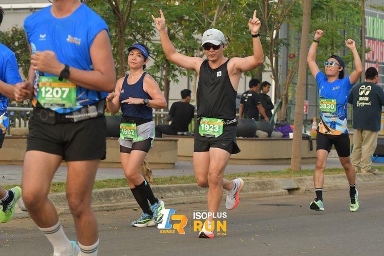 Race photo from ISOPlus Run 2024 Jakarta