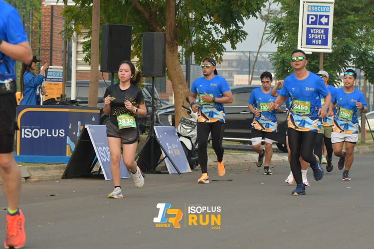 Race photo from ISOPlus Run 2024 Jakarta