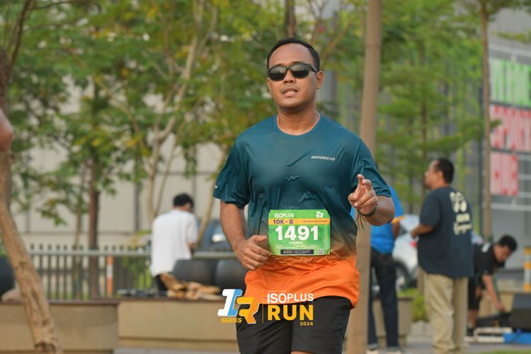 Race photo from ISOPlus Run 2024 Jakarta