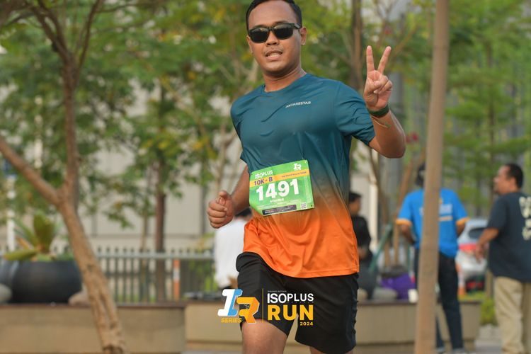 Race photo from ISOPlus Run 2024 Jakarta