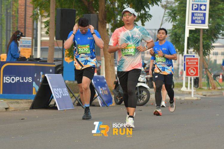 Race photo from ISOPlus Run 2024 Jakarta