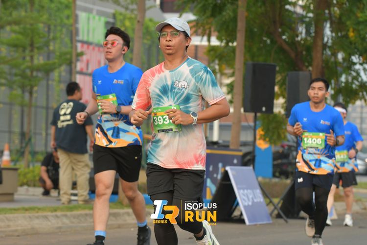 Race photo from ISOPlus Run 2024 Jakarta