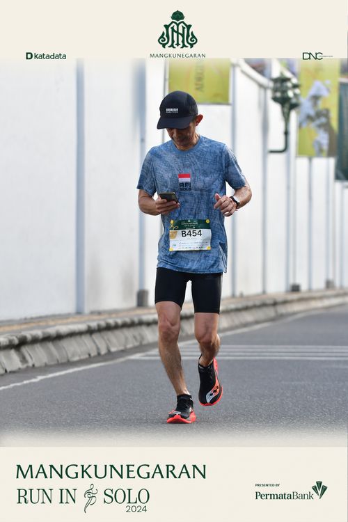 Race photo from Mangkunegaran Run 2024