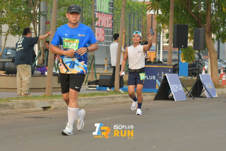Race photo from ISOPlus Run 2024 Jakarta