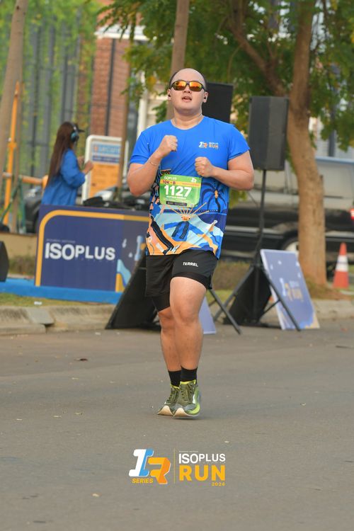 Race photo from ISOPlus Run 2024 Jakarta