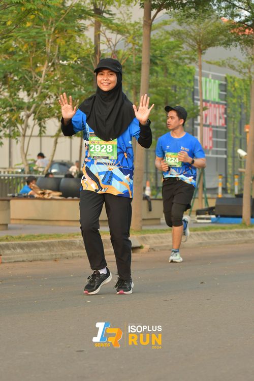 Race photo from ISOPlus Run 2024 Jakarta