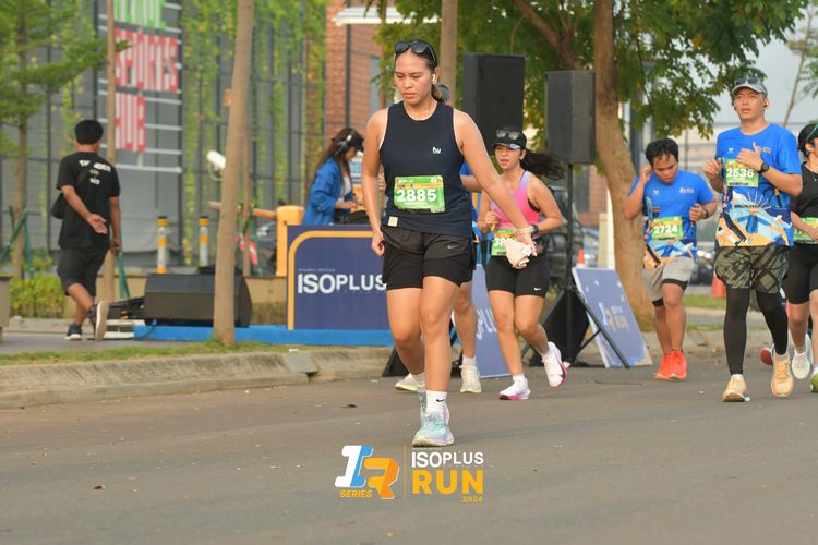 Race photo from ISOPlus Run 2024 Jakarta