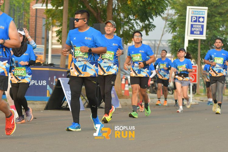 Race photo from ISOPlus Run 2024 Jakarta