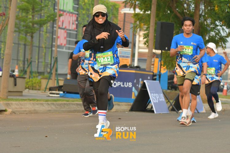 Race photo from ISOPlus Run 2024 Jakarta