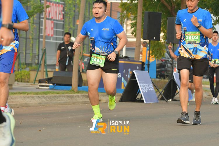 Race photo from ISOPlus Run 2024 Jakarta