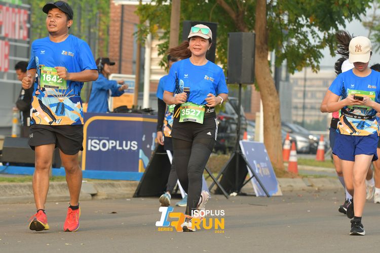Race photo from ISOPlus Run 2024 Jakarta