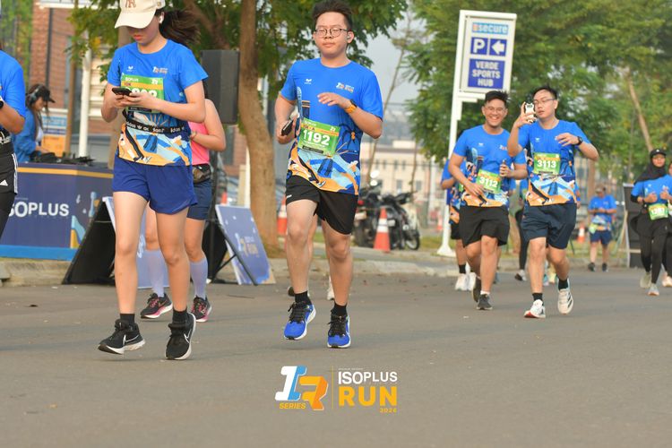 Race photo from ISOPlus Run 2024 Jakarta