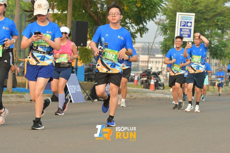 Race photo from ISOPlus Run 2024 Jakarta