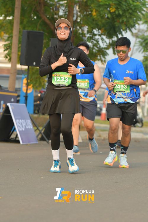 Race photo from ISOPlus Run 2024 Jakarta