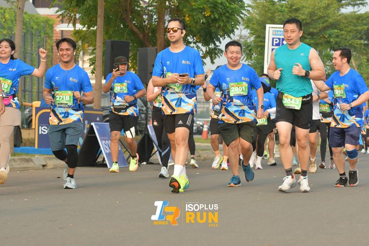 Race photo from ISOPlus Run 2024 Jakarta