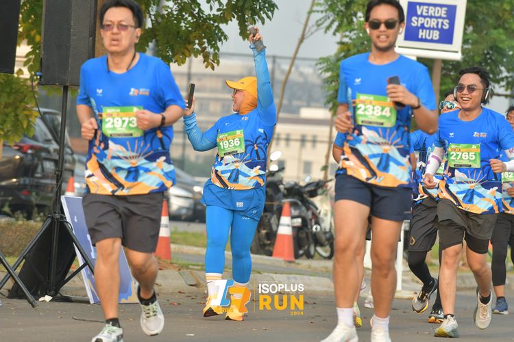 Race photo from ISOPlus Run 2024 Jakarta