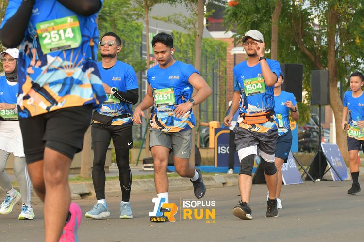 Race photo from ISOPlus Run 2024 Jakarta