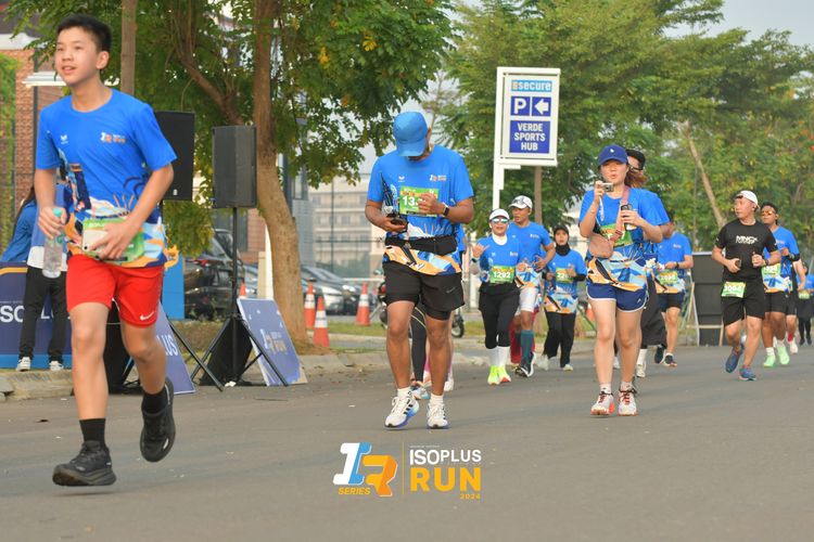 Race photo from ISOPlus Run 2024 Jakarta