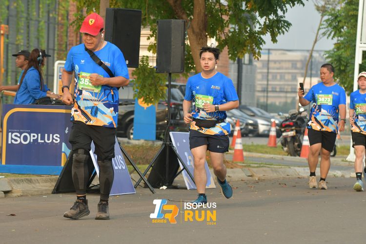 Race photo from ISOPlus Run 2024 Jakarta