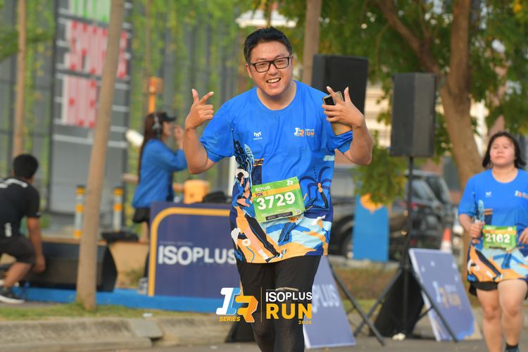 Race photo from ISOPlus Run 2024 Jakarta