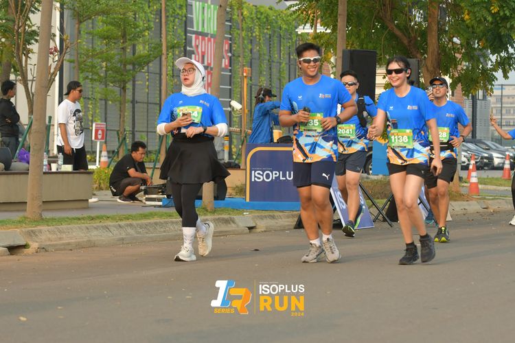 Race photo from ISOPlus Run 2024 Jakarta